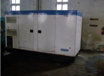 内江康明斯150kw大型柴油二手发电机组